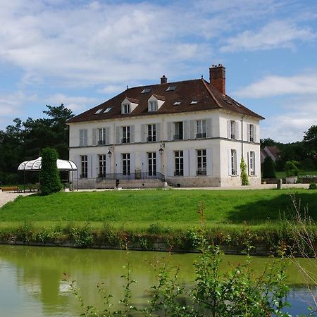 Chateau De Pommeuse Bagian luar foto