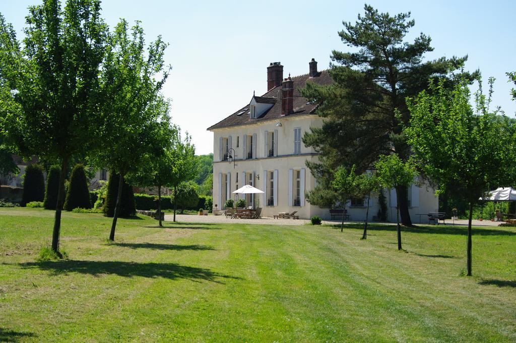 Chateau De Pommeuse Bagian luar foto
